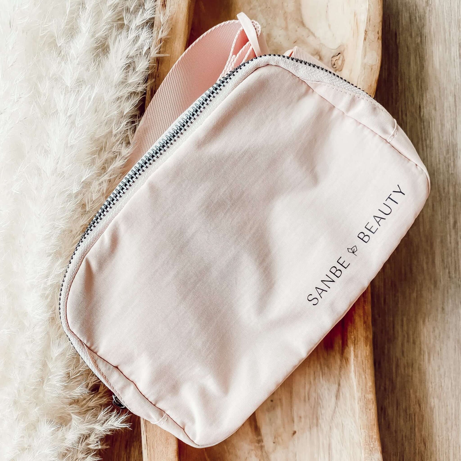 Fanny Belt Pack - Sanbe Beauty, LLC